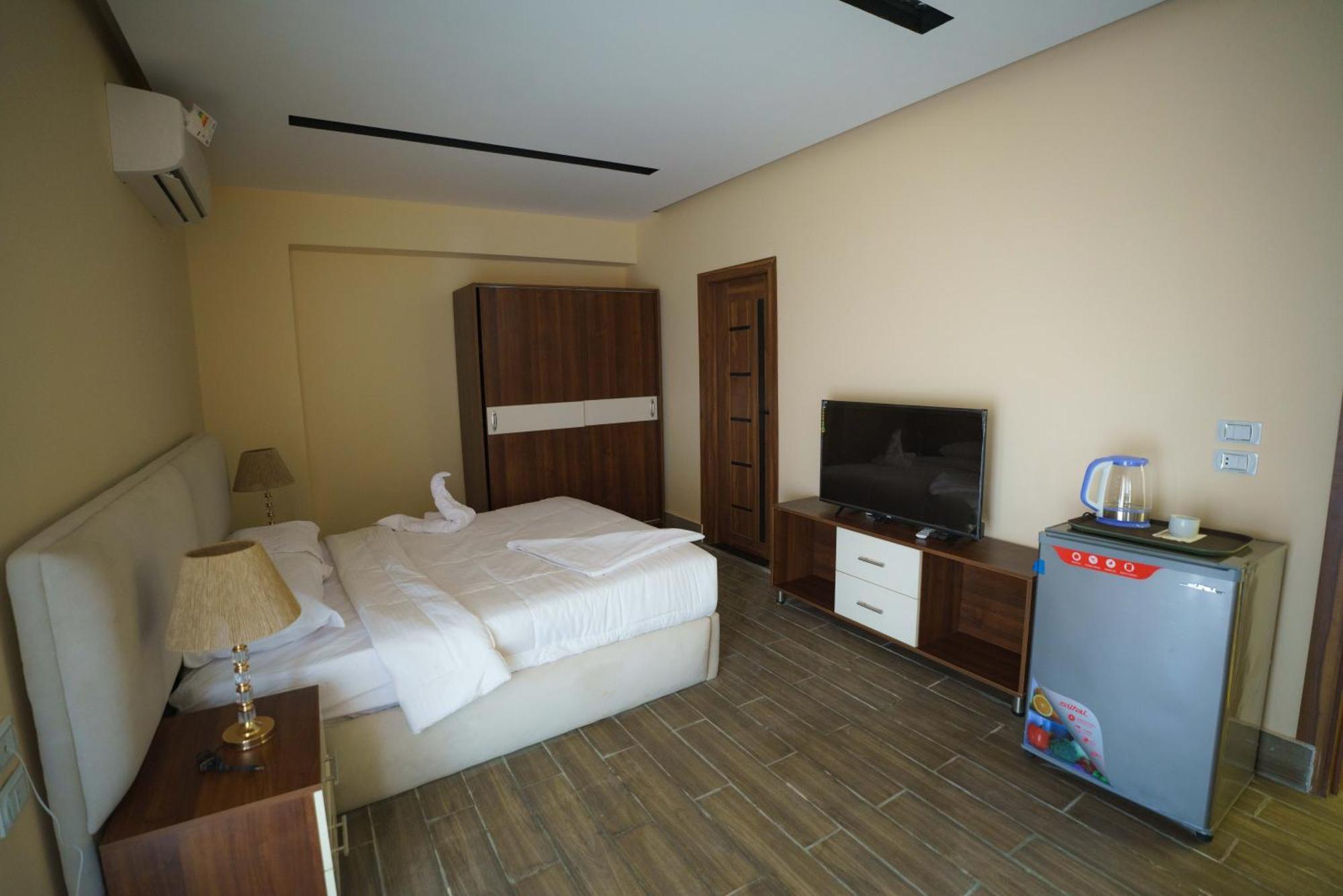 Pyramids Sunshine View Hotel Kafret el-Gabal Buitenkant foto