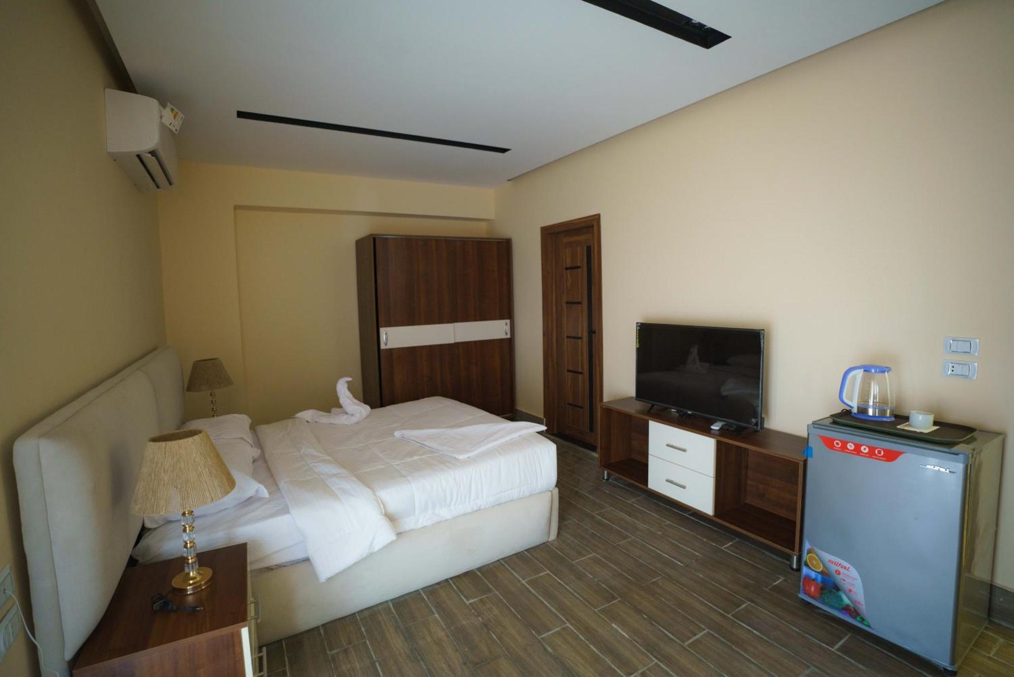 Pyramids Sunshine View Hotel Kafret el-Gabal Buitenkant foto